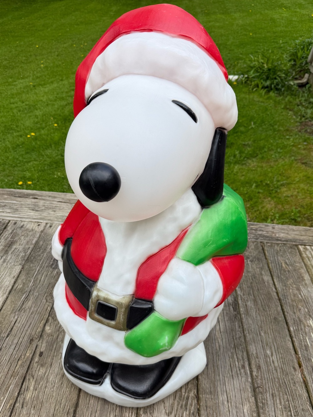 Vintage Snoopy Light Up Blow Mold Christmas Decoration Santa Claus 32” - Picture 2 of 16